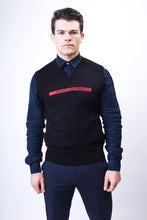 Load image into Gallery viewer, Wakerlook Sleeveless Black Sweater