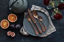 Load image into Gallery viewer, 5 Pcs Place Setting Epoque Pewter Bronzo

