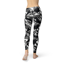 Load image into Gallery viewer, Womens Urban Camo Leggings
