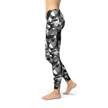 Load image into Gallery viewer, Womens Urban Camo Leggings
